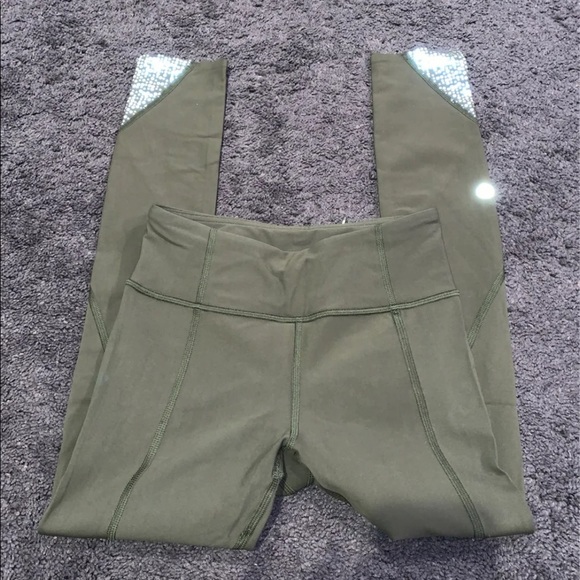 lululemon leggings - Picture 6 of 6